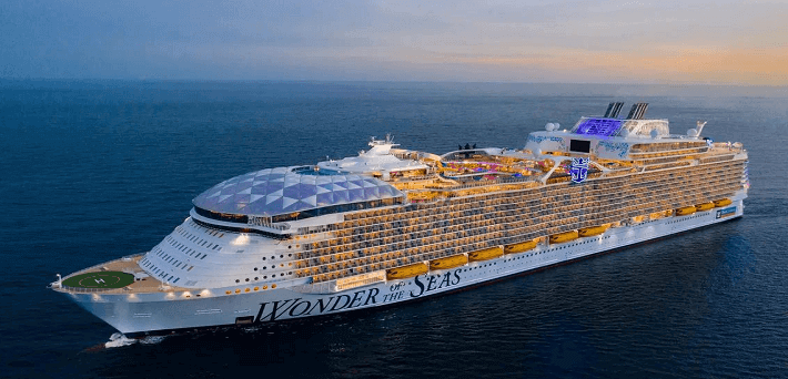 Three-Poker-Players-Arrested-for-Cheating-on-the-Sea-of-Wonders-Cruise-Ship
